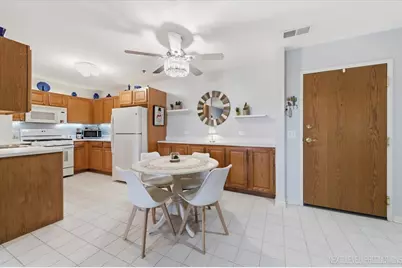 163 Hunt Club Drive #0, Saint Charles, IL 60174 - Photo 3