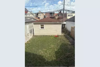 2915 N Spaulding Avenue N, Chicago, IL 60618 - Photo 3