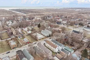 8420 S Burley Ave, Chicago, IL 60617 - Photo 3