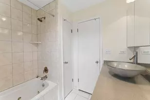 1004 N Greenfield Ln, Mount Prospect, IL 60056 - Photo 29