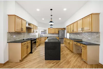 2812 Stuart Kaplan Court, Aurora, IL 60503 - Photo 5