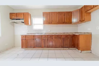 13223 S Buffalo Avenue, Chicago, IL 60633 - Photo 5