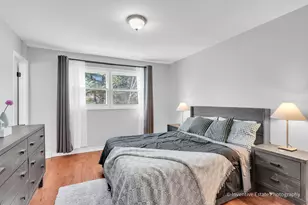 1560 Sheffield Dr, Elgin, IL 60123 - Photo 17