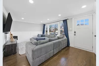 5301 S Menard Avenue, Chicago, IL 60638 - Photo 3