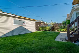 10613 S Ave F, Chicago, IL 60617 - Photo 33