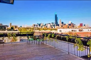 1151 W 14th Pl, Chicago, IL 60608 - Photo 11