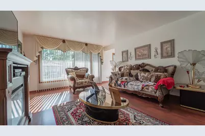 11548 S Avenue G, Chicago, IL 60617 - Photo 3