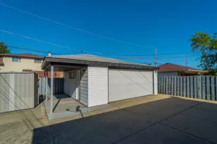 11548 S Ave G, Chicago, IL 60617 - Photo 31