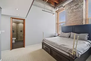 417 S Jefferson St, Chicago, IL 60607 - Photo 11