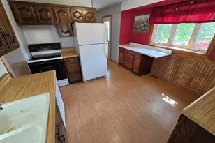 5018 48th Street A, Moline, IL 61265 - Photo 3