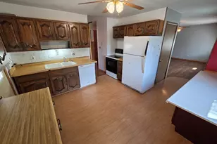 5018 48th Street A, Moline, IL 61265 - Photo 5