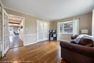 221 69th St, Darien, IL 60561 - Photo 13