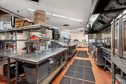 320 N 2nd Street N, Saint Charles, IL 60174 - Photo 37