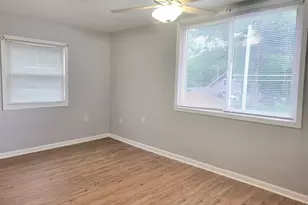 52 N Glenwood Ave, Glenwood, IL 60425 - Photo 7