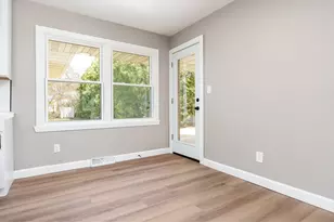 3618 Belvoir Dr, Rockford, IL 61107 - Photo 17