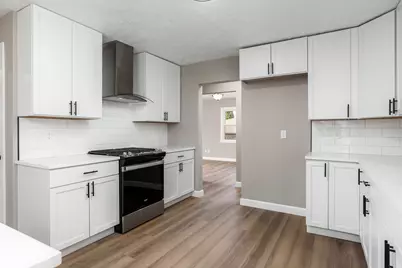 3618 Belvoir Drive, Rockford, IL 61107 - Photo 13