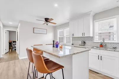 3828 W 116th Place, Alsip, IL 60803 - Photo 5