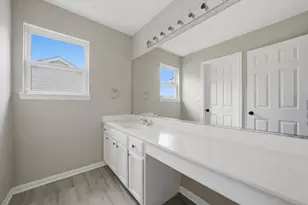 2824 Whitehall Ln, Naperville, IL 60564 - Photo 19