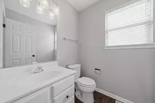 2824 Whitehall Ln, Naperville, IL 60564 - Photo 11