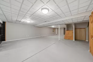 2824 Whitehall Ln, Naperville, IL 60564 - Photo 21