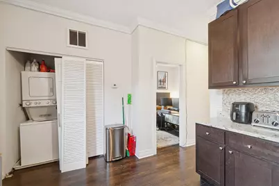 1302 N Cleveland Avenue #1, Chicago, IL 60610 - Photo 11