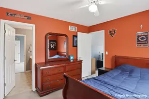 283 Spring Lake Dr, Round Lake, IL 60073 - Photo 17