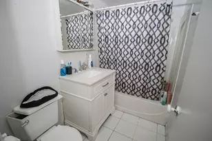 377 Florida Ave, Aurora, IL 60506 - Photo 15