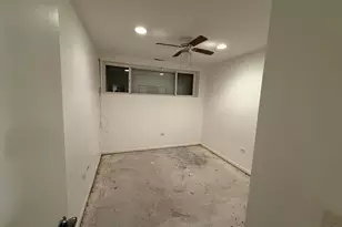 6567 S Harvard Ave, Chicago, IL 60621 - Photo 17