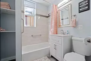 7144 S Ingleside Ave, Chicago, IL 60621 - Photo 11