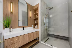 2370 Legends Ct, Riverwoods, IL 60015 - Photo 23