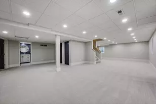 2370 Legends Ct, Riverwoods, IL 60015 - Photo 37