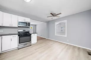 22408 Strassburg Ave, Sauk Village, IL 60411 - Photo 7