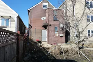 1617 W 38th Pl, Chicago, IL 60609 - Photo 17