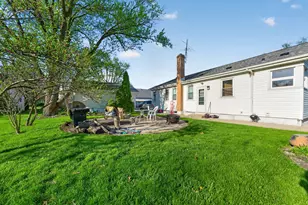 18704 Highland Ave, Homewood, IL 60430 - Photo 3