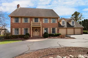 2916 N Bayview Ln, McHenry, IL 60051 - Photo 5