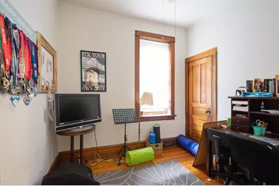 3552 N Lakewood Avenue #1, Chicago, IL 60657 - Photo 7