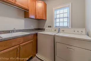 28W524 Wynn Ave, West Chicago, IL 60185 - Photo 25