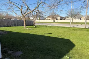 22128 Hawthorne Way, Richton Park, IL 60471 - Photo 3