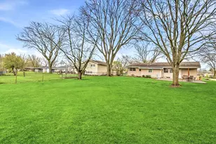 133 Lela Ln, Schaumburg, IL 60193 - Photo 17