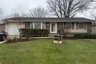 133 Lela Ln, Schaumburg, IL 60193 - Photo 1