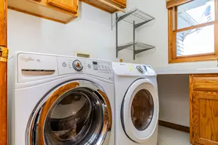 203 Cambridge Ct, Oswego, IL 60543 - Photo 7