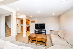 203 Cambridge Ct, Oswego, IL 60543 - Photo 25