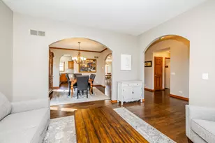 203 Cambridge Ct, Oswego, IL 60543 - Photo 5