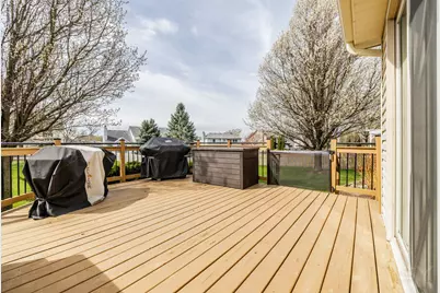 203 Cambridge Court, Oswego, IL 60543 - Photo 37