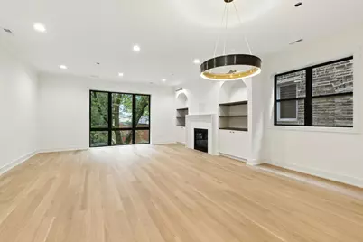 1443 W Roscoe Street #1, Chicago, IL 60657 - Photo 3