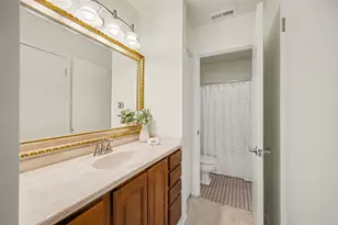 1737 Harrow Ct, Wheaton, IL 60189 - Photo 13