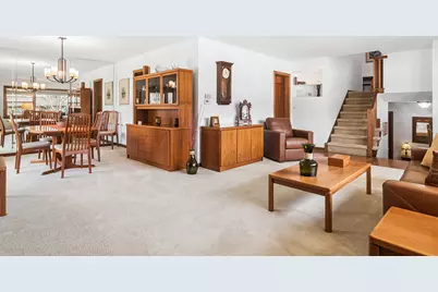 111 N Wilshire Lane, Arlington Heights, IL 60004 - Photo 7