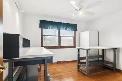 111 N Wilshire Lane, Arlington Heights, IL 60004 - Photo 17