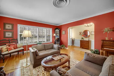 403 W Shabonee Trail, Mount Prospect, IL 60056 - Photo 5