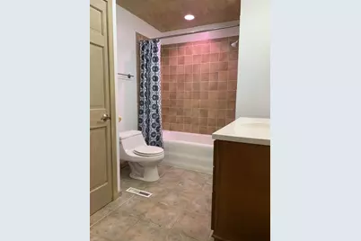 1326 S Batavia Avenue, Batavia, IL 60510 - Photo 27